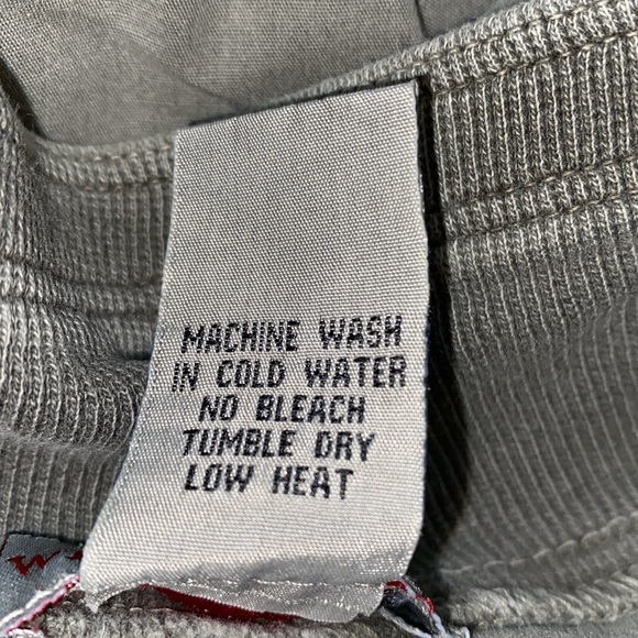 WEARABLES LIGHT OLIVE ANKLE/CROP CARGO PANTS ZIPPED POCKETS SZ 31 W - Picture 12 of 13